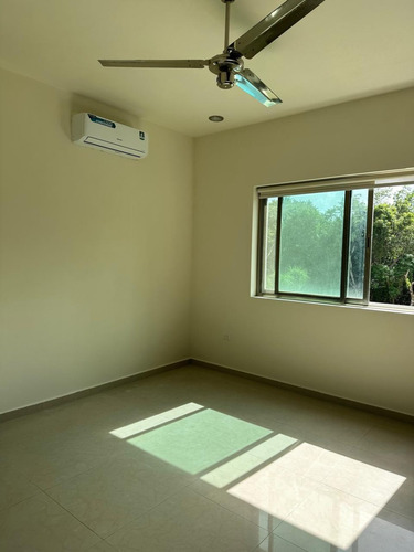 Casa En Venta En Lagos Del Sol Cancun