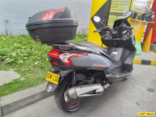 Kymco Downtown 300i