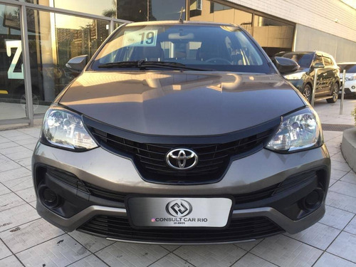Imagem 5 de 15 de Toyota Etios 1.5 X Plus 16v Flex 4p Manual