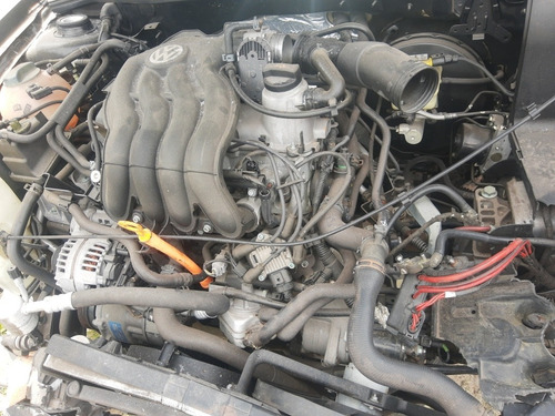 Volkswagen Golf 2004 2.0 5p Manual