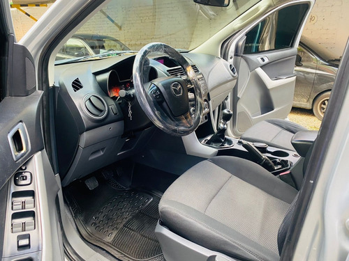 Imagen 12 de 13 de Mazda Bt-50 Professional Fe 3.2 Tdi 4x4 2015