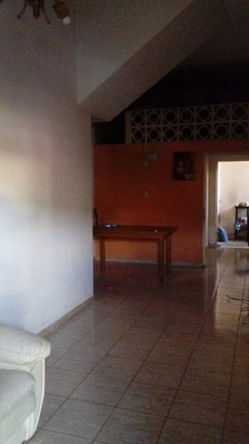 Imagen 8 de 11 de Casa Tipo Ph Venta Adrogue