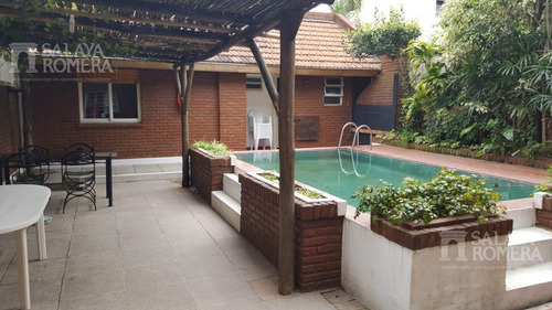 Imagen 20 de 25 de Casa En Venta - Olivos-golf - 4 Ambientes - Dependencia - Pileta -