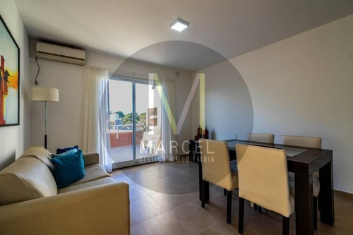 Imagen 2 de 12 de Departamento En Venta - 2 Ambientes - Pinamar