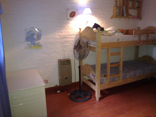 Imagen 6 de 9 de Venta De Casa - Garin-centro