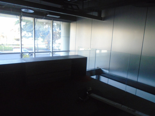 Oportunidad ! Local De 97,57 M2 - Tranqueras- Av Las Condes