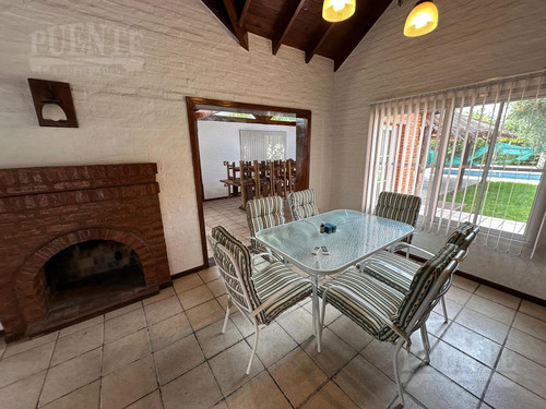 Campos De Echeverria Casa A La Venta