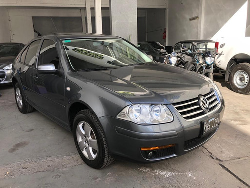 Volkswagen Bora 2.0 Trendline 115cv 2011