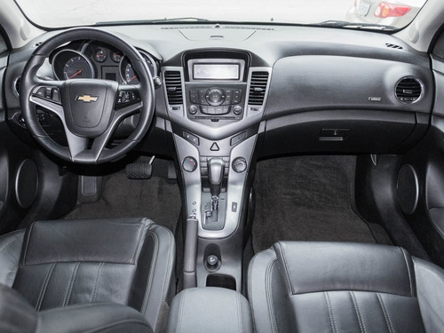 Chevrolet Cruze 1.8 Lt 16v Flex 4p Automático