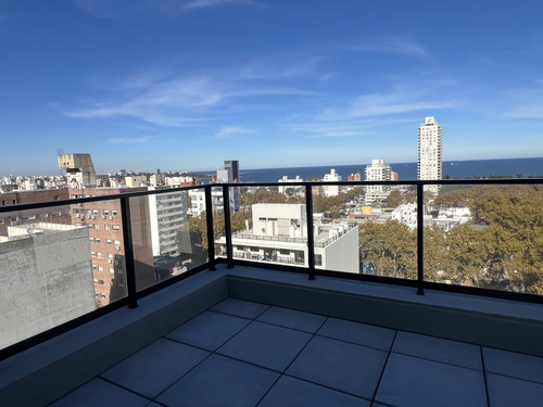 Venta 1 Dormitorio Duplex En Live Smart Cordón