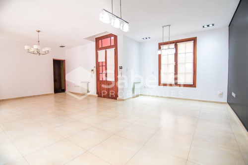 Imagen 5 de 30 de Venta De Casa 3 Dormitorios, Reciclada A Nuevo, La Plata