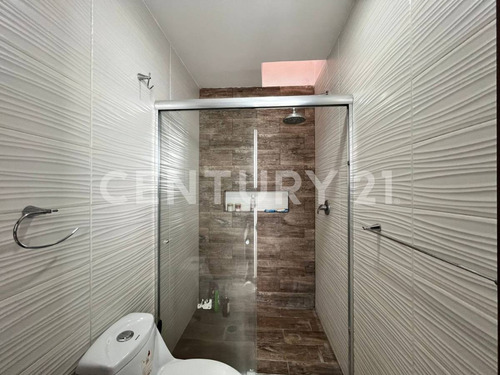 Casa En Renta Con Roof Garden Con Jacuzzi En Parque Veracruz, Lomas, Puebla