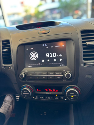 Kia Cerato 2.0 Sx At6