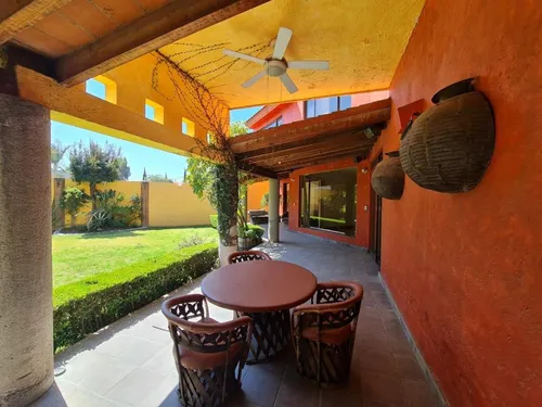 Casa En Venta En Zavaleta (zavaleta)