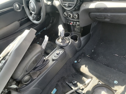 Imagen 10 de 12 de Desarmo Mini Cooper 3 Cilindros At Año 2020 Por Partes