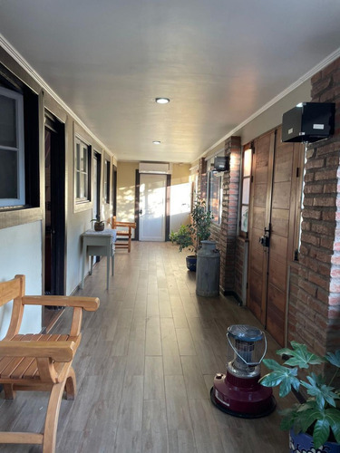 Vendo Hermosa Y Amplia Casa En Sector El Almendral, 6d-4b-3e