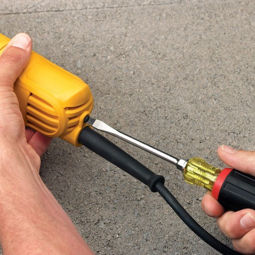 Imagen 6 de 7 de Miniamoladora angular DeWalt DWE4120 de 50 Hz color amarillo 900 W 220 V + accesorio