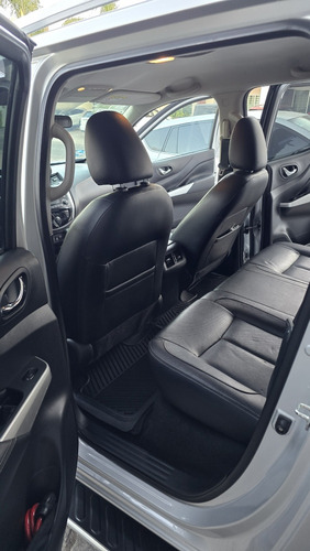 Frontier 4x4 Turbo Diesel 76,000km Servicios En Agencia 2 Du