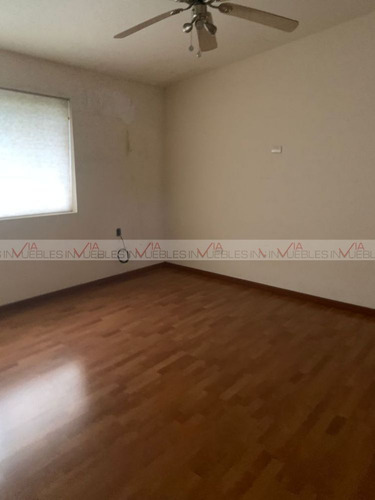 Casa En Renta En Contry Sol, Guadalupe, Nuevo León