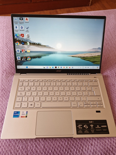 Notetbook Acer Swift 3 8 De Ram 256 Gb Interna 