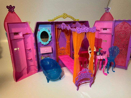 Castillo Barbie La Puerta Secreta (Usado)