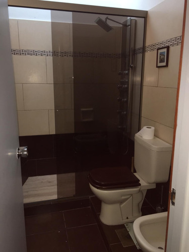 Venta Casa 3 Dormitorios La Blanqueada. Impecable Estado