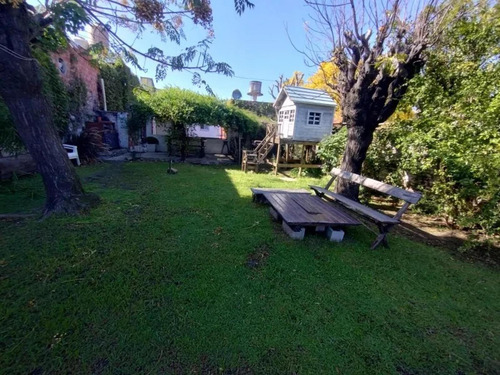 Casa En Venta - 2 Dormitorios 1 Baño - Quilmes