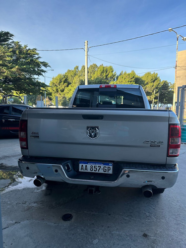 RAM 1500 5.7 Laramie Atx V8