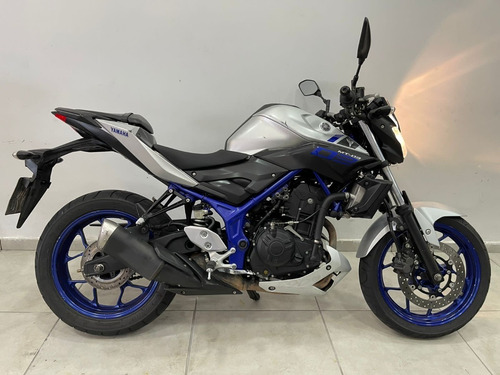 Imagem 6 de 8 de Yamaha Mt-03