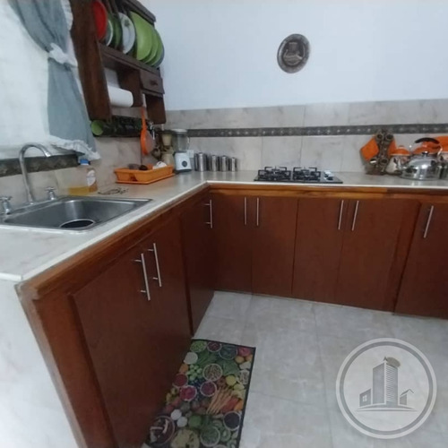Townhouse En Venta La Morita I 06js