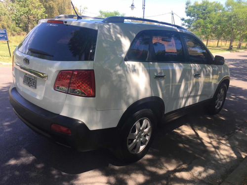 Kia Sorento 2.4 Ex 4x4 6at 2012