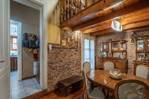 Casa Dúplex 4 Ambientes Venta Flores Con Terraza Y Quincho