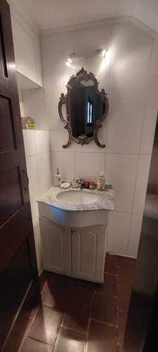 Casa En Venta En Excelente Ubicación (74563)