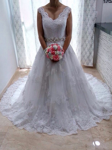 Aluguel Vestido De Noiva Renda Princesa Luxo Pronta Entrega | Parcelamento  sem juros