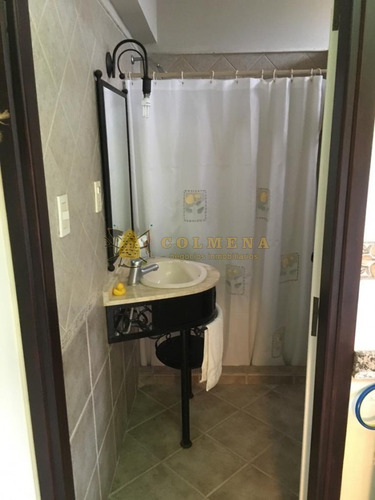 Apartamento En Barrio Cantegril Cerca De Colegios Y Universidad. Consulte !!!!- Ref: 3122