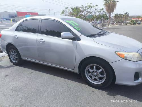 Toyota Corolla LE 1.8 AUTOMÁTICO