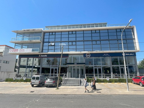 Oficina En Venta Pilar.a Estrenar