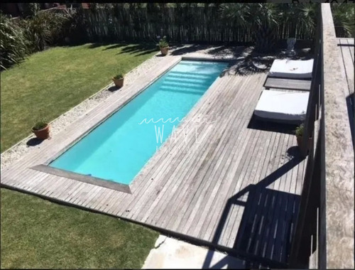 Venta- Jose Ignacio-casa Con Piscina Y Vista Al Mar-