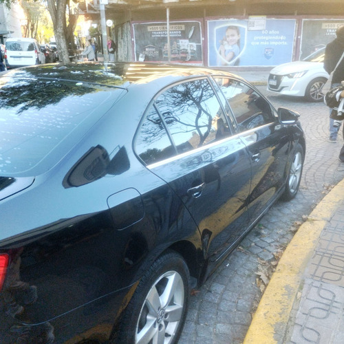 Volkswagen Vento 2.5 Luxury 170cv