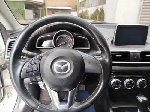 Mazda 3 2.0 Touring At