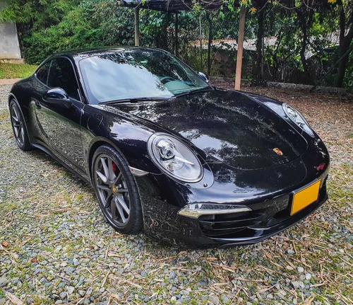Porsche Carrera 911 4s