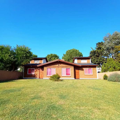 Casa En Venta En Aguas Verdes