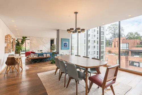 Apartamento En Venta En El Chicó. Cod V15732
