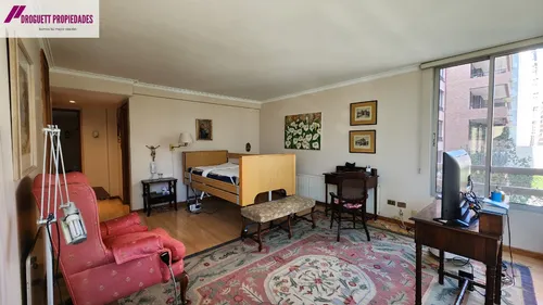 Magdalena / Isidora Goyenechea