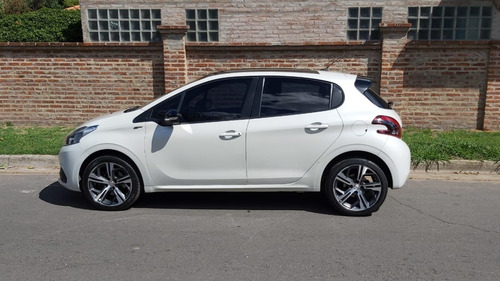 Peugeot 208 Gt Line Servicios Oficiales Unica Mano Vremy