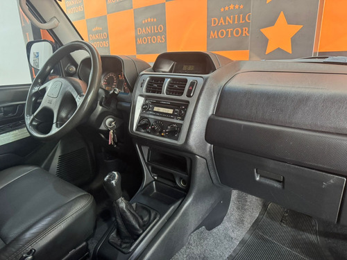 Mitsubishi Pajero TR4 2.0 FLEX 4X4