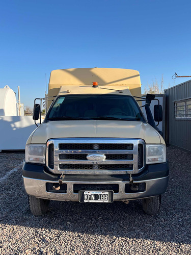 Ford F-100 3.9 Cab. Doble Xlt 4x4