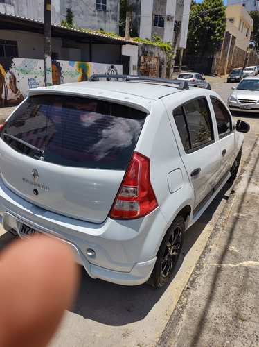 Renault Sandero 1.6 Expression Hi-torque 5p 2012