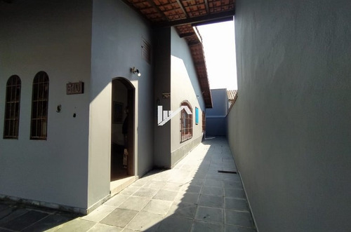 Imagem 1 de 14 de Aceita Financiamento Casa Itanhaém, Lado Praia, 03 Vagas.