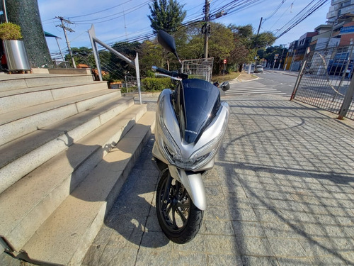 Imagem 2 de 8 de Honda Pcx 150
